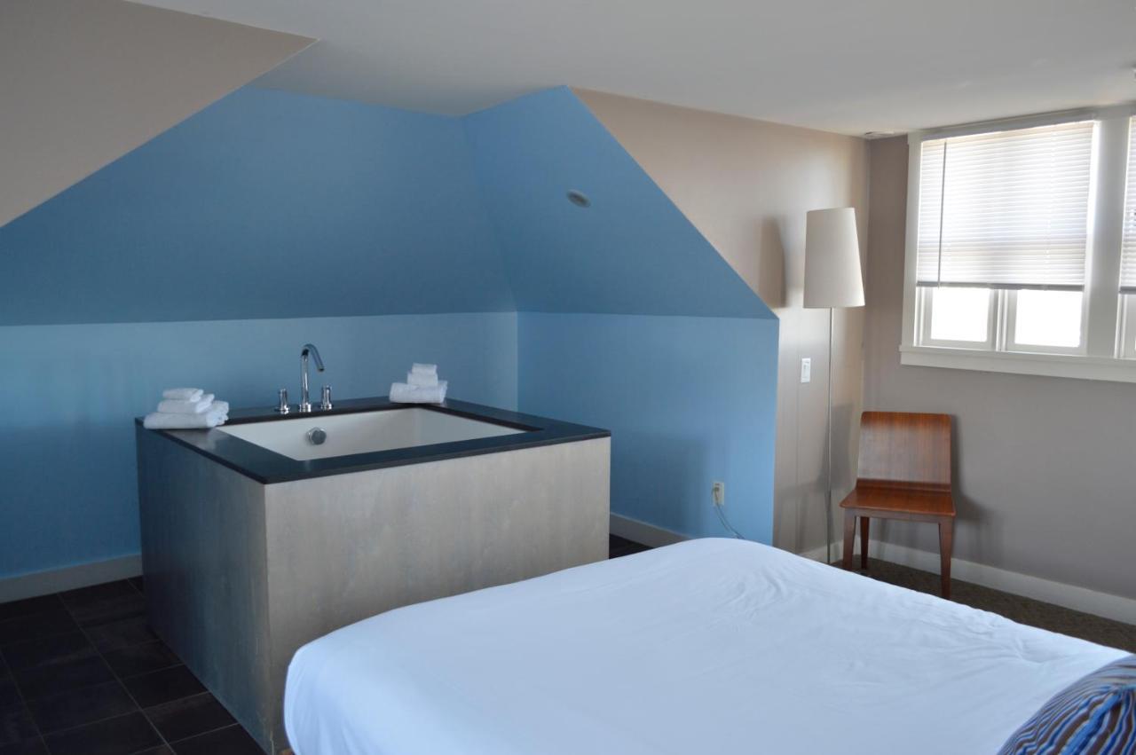 Stone House Inn Little Compton Экстерьер фото