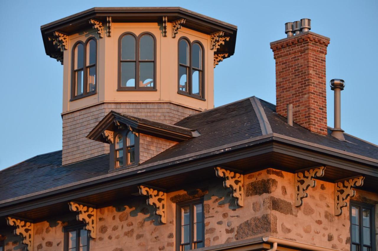 Stone House Inn Little Compton Экстерьер фото